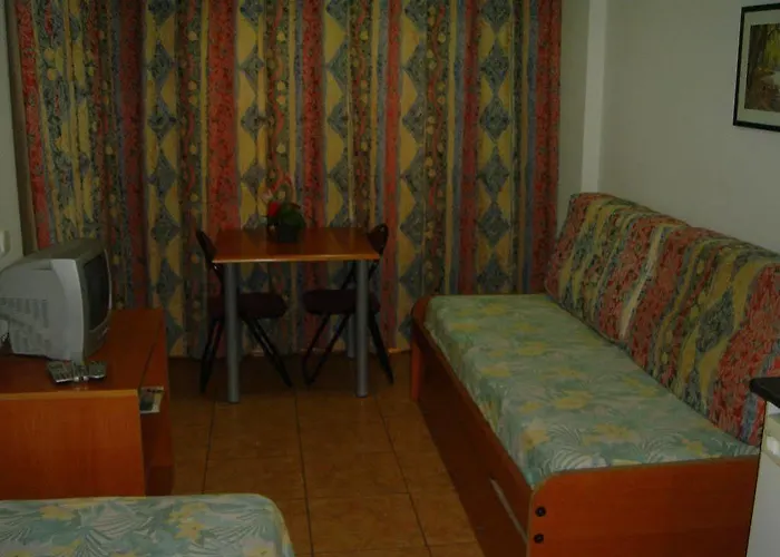 Hotell Blanco Y Negro