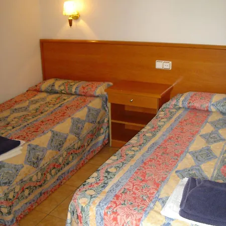 Blanco Y Negro Hotell 3*