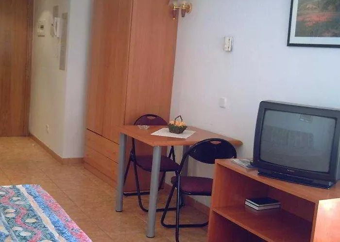 Blanco Y Negro Hotel 3*